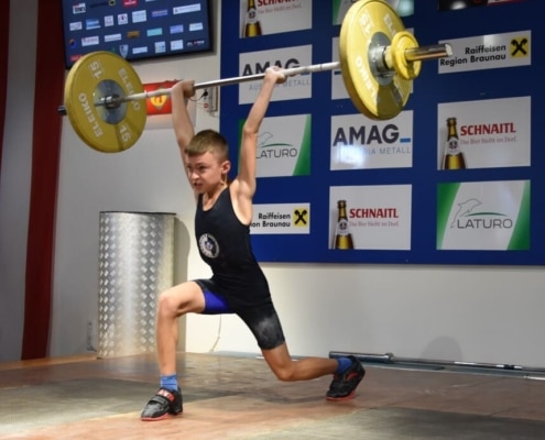 2026.09.04 Fabio Modrey (VÖEST) Beim Stoßen Foto Conny Högg